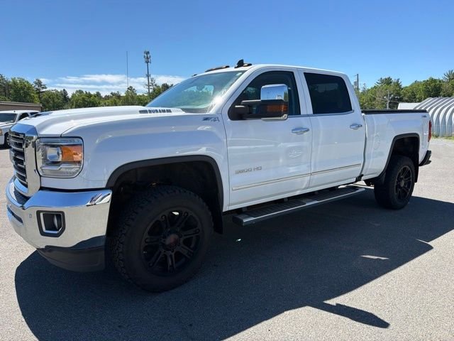 Used 2019 Summit White GMC SLT image 1