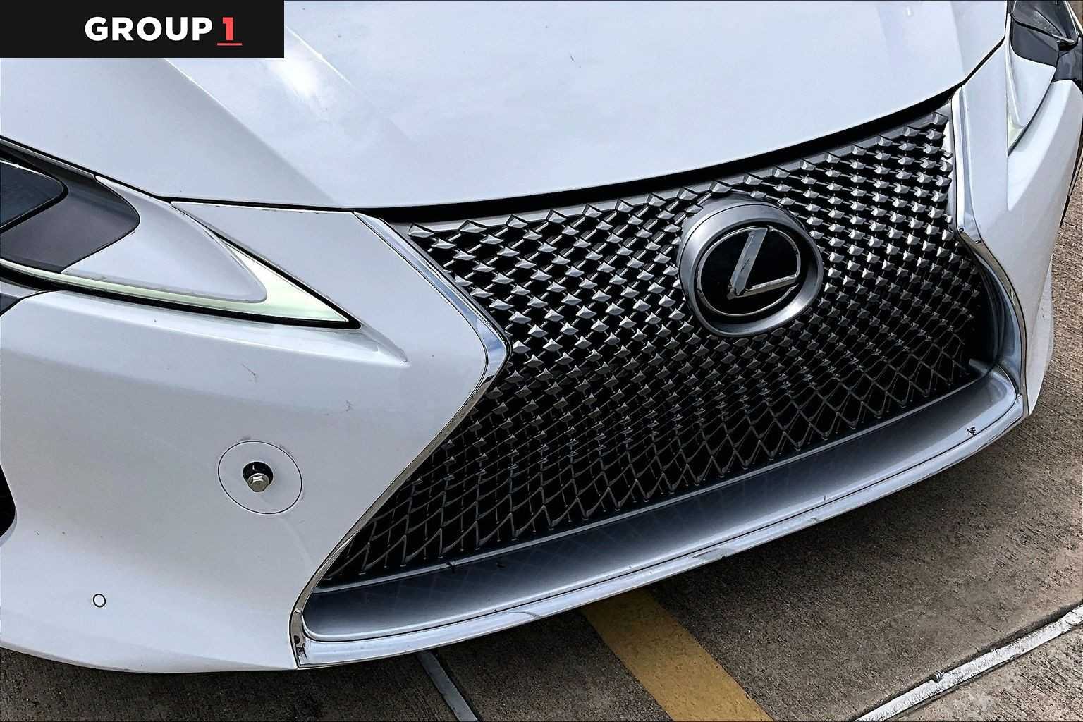 Certified Used 2021 ULTRA WHITE Lexus  image 28
