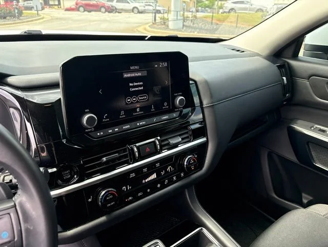 Used 2025 White Nissan SV image 16