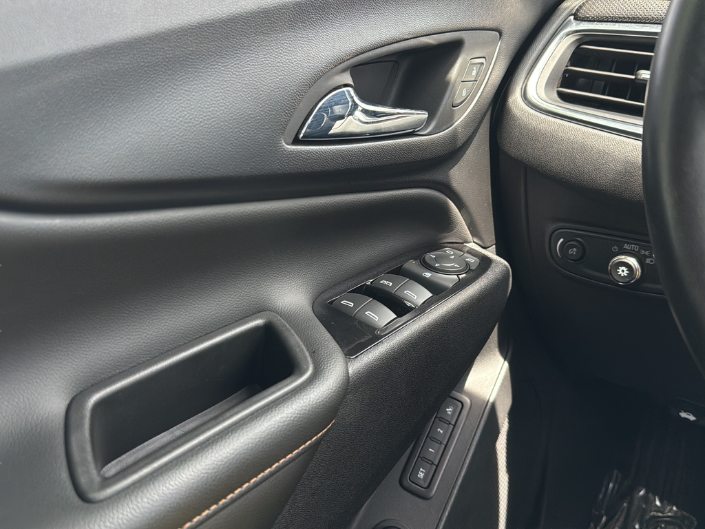 Used 2022 Blue Glow Metallic Chevrolet Premier image 11