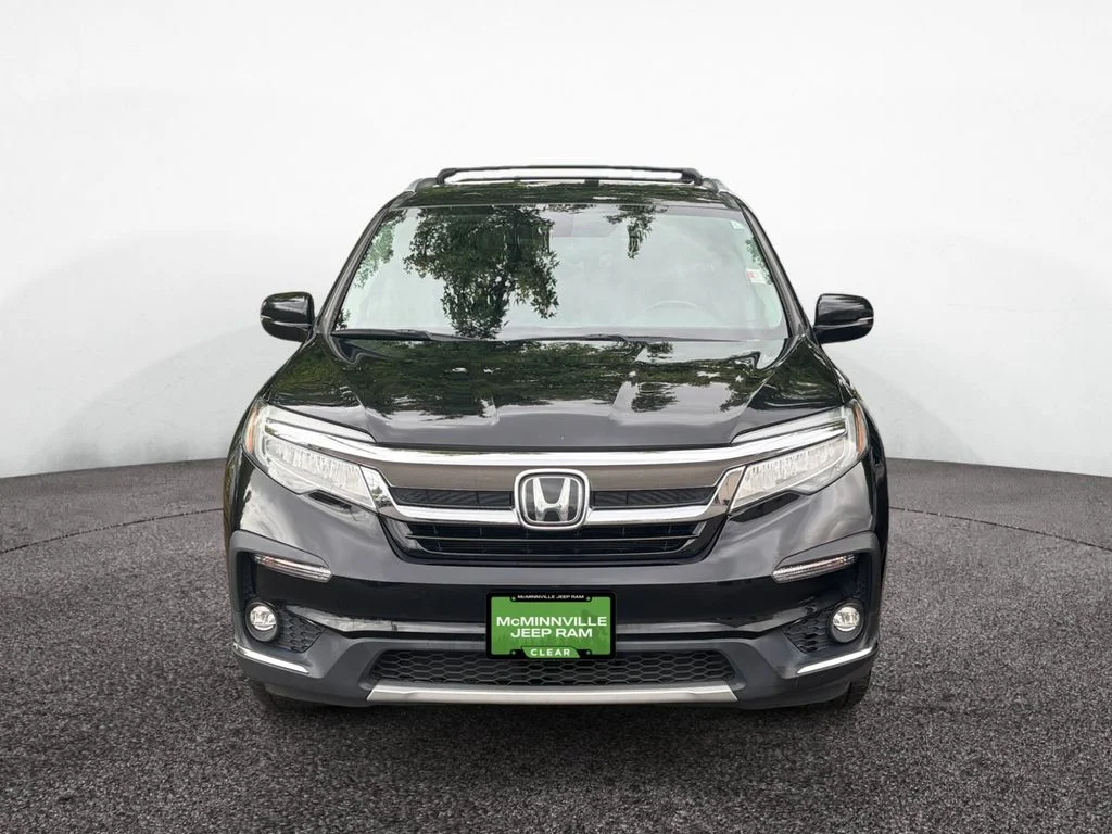 Used 2019  Honda Touring image 8