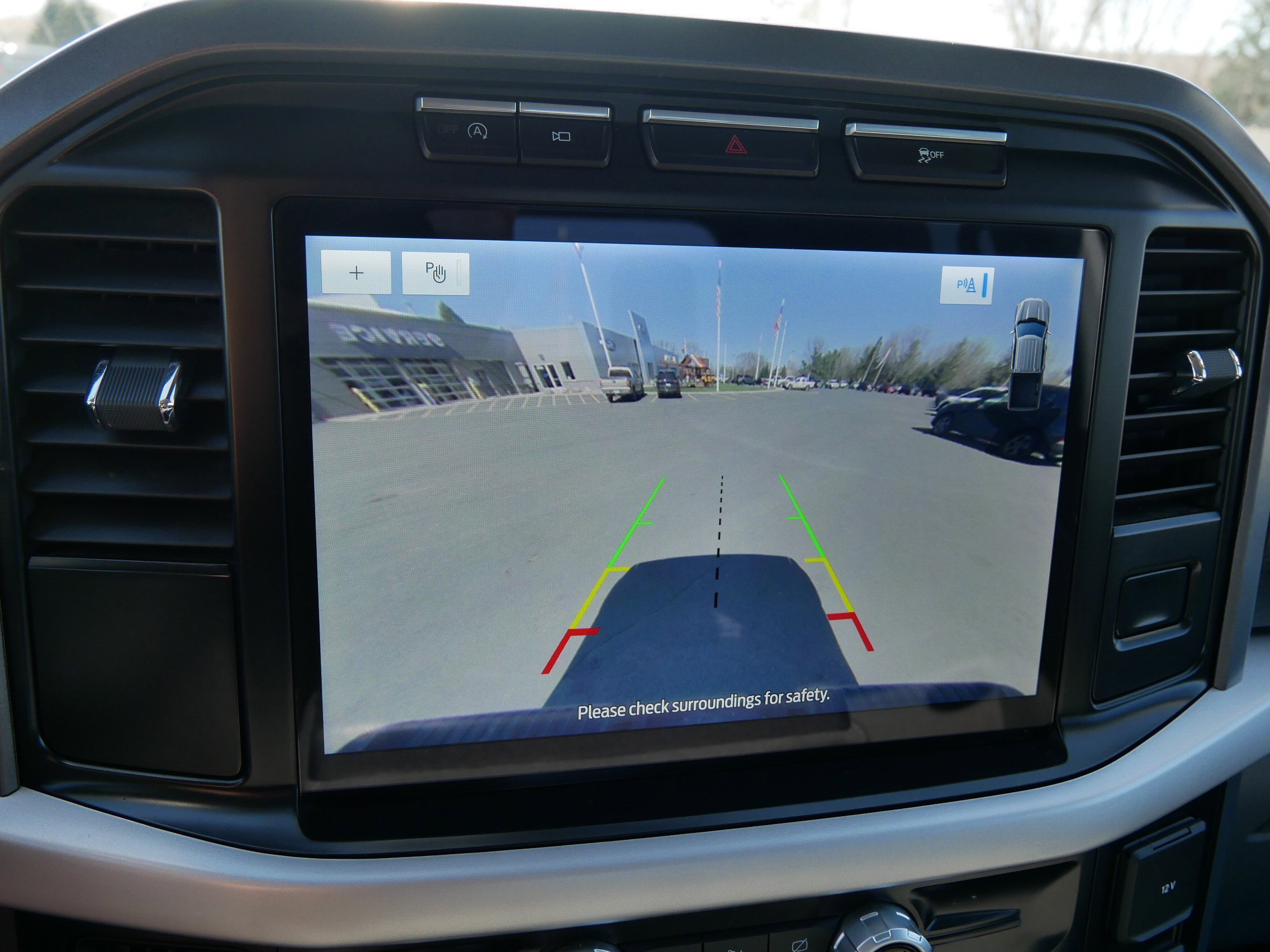 Used 2023 Black Ford XLT image 25