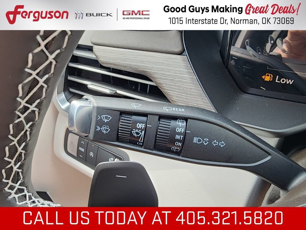 2026 GMC Acadia Denali - Photo 23