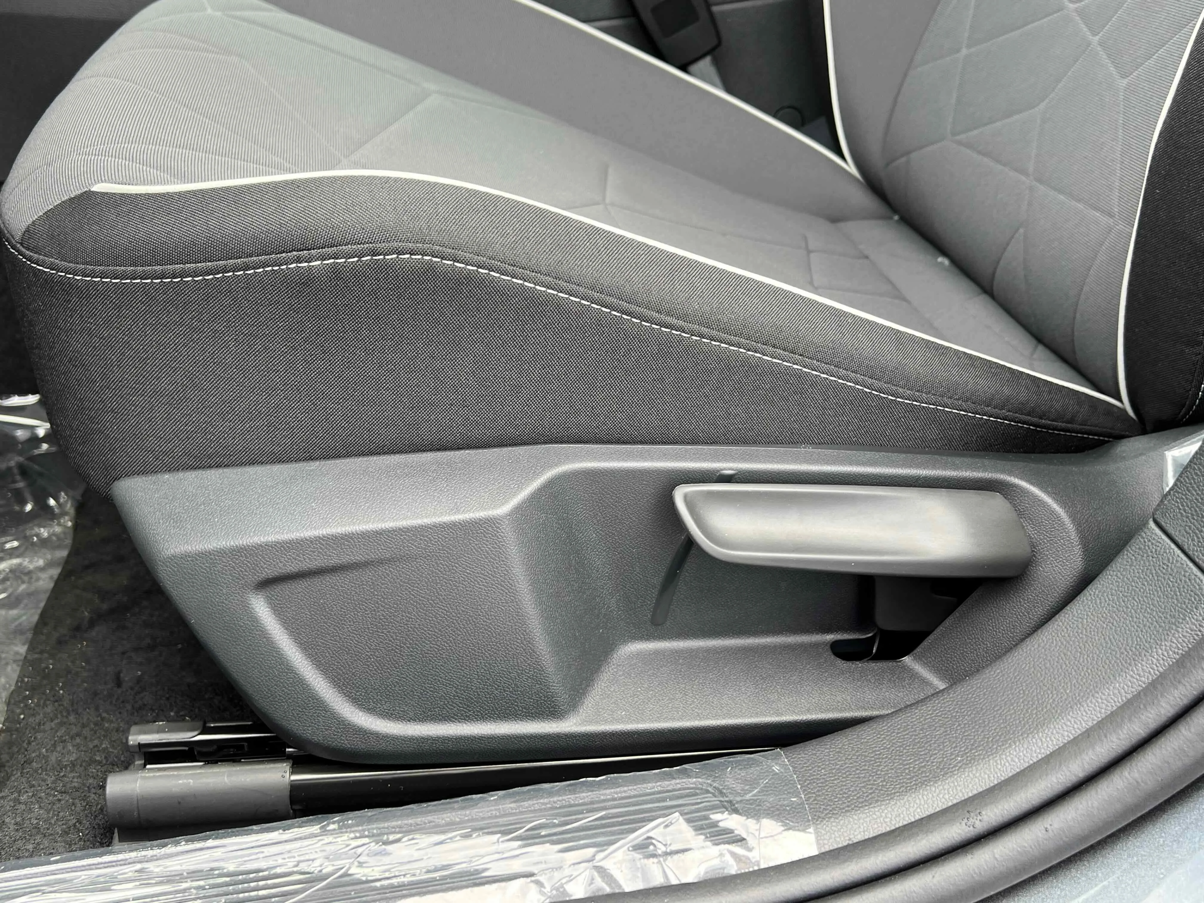 New 2026 Platinum Gray Volkswagen Sport image 17