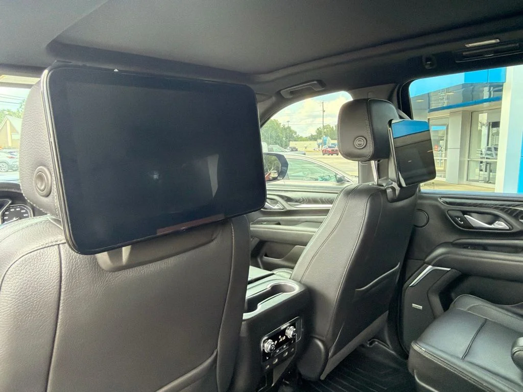 Used 2021 Red GMC Denali image 29
