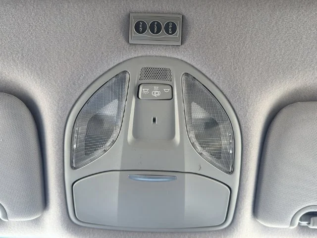 Used 2018 Gray Hyundai 2.4 Base image 30