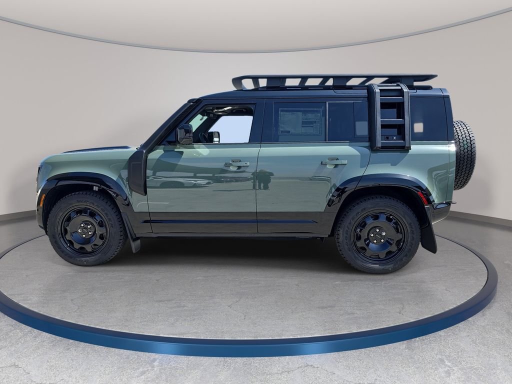 New 2026 Keswick Green Land Rover Trophy Edition Keswick image 8