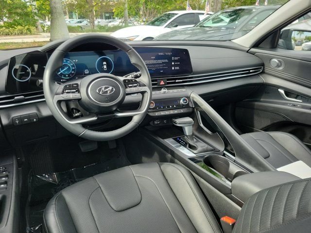Certified Used 2023 Black Hyundai Limited image 10