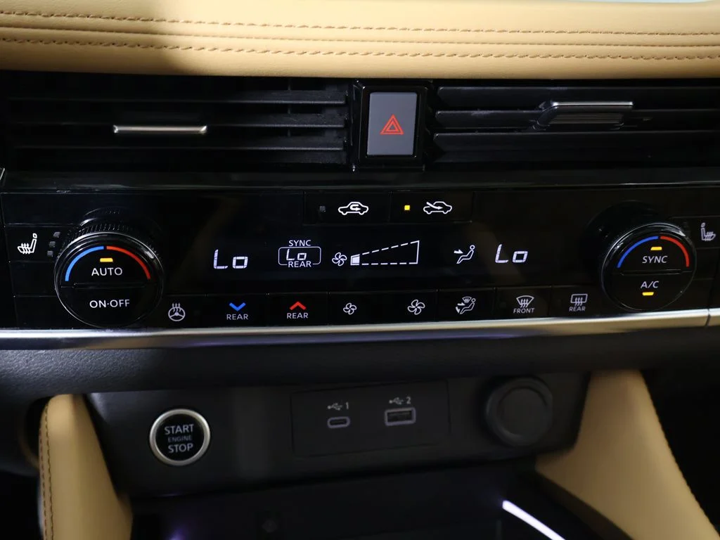Used 2023  Nissan Platinum image 50