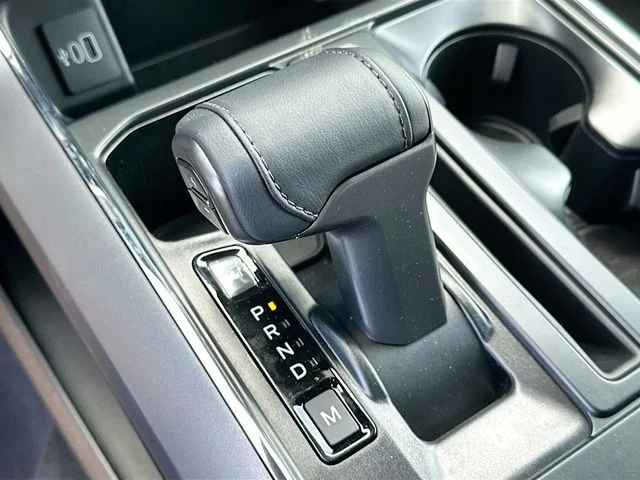 New 2026 Silver Metallic Ford XLT image 11