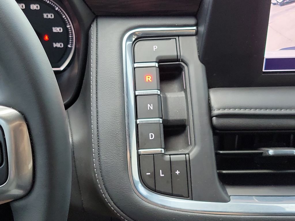Used 2024 White Chevrolet LS image 27