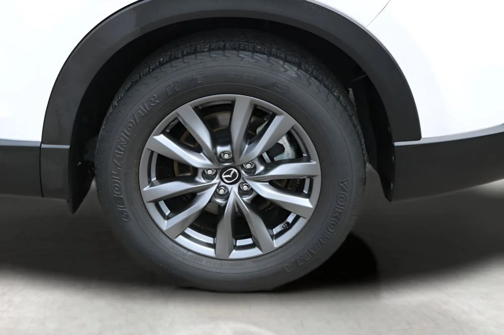 Used 2023 White Mazda Touring image 9