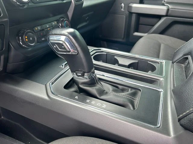 Used 2019 Oxford White Ford XLT image 23
