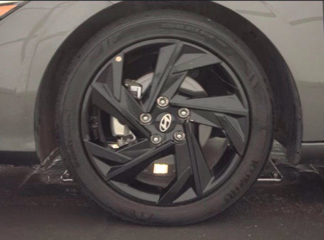 Certified Used 2026 Amazon Gray Hyundai SEL Sport image 18