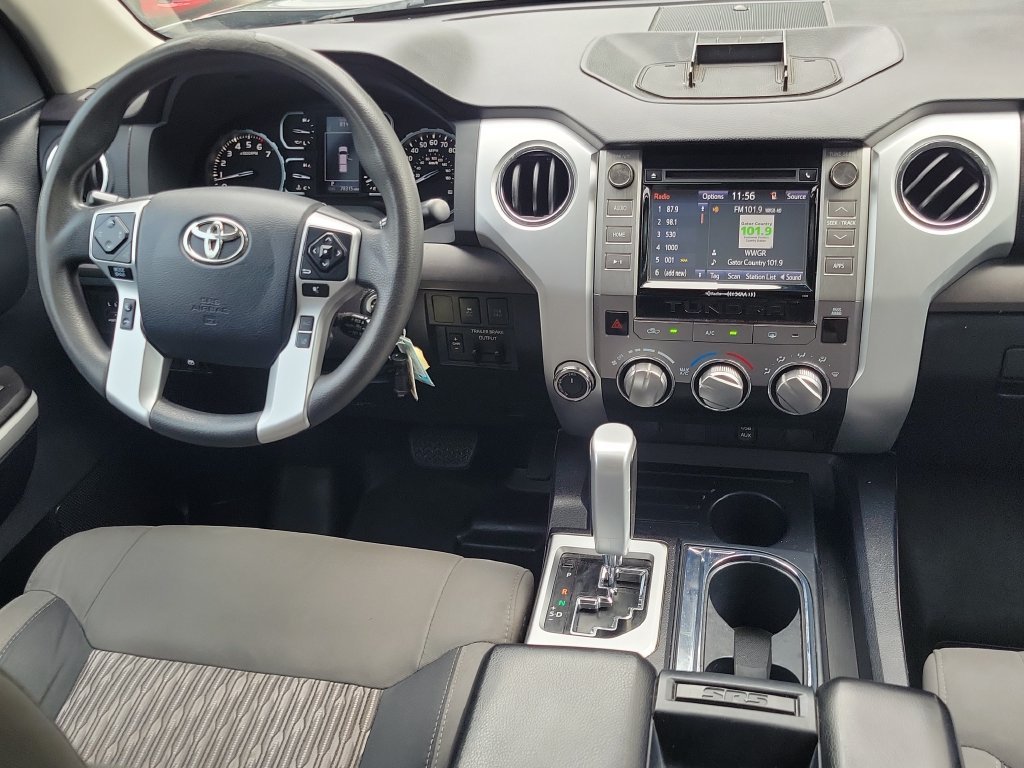 Used 2019 Gray Toyota SR5 image 7