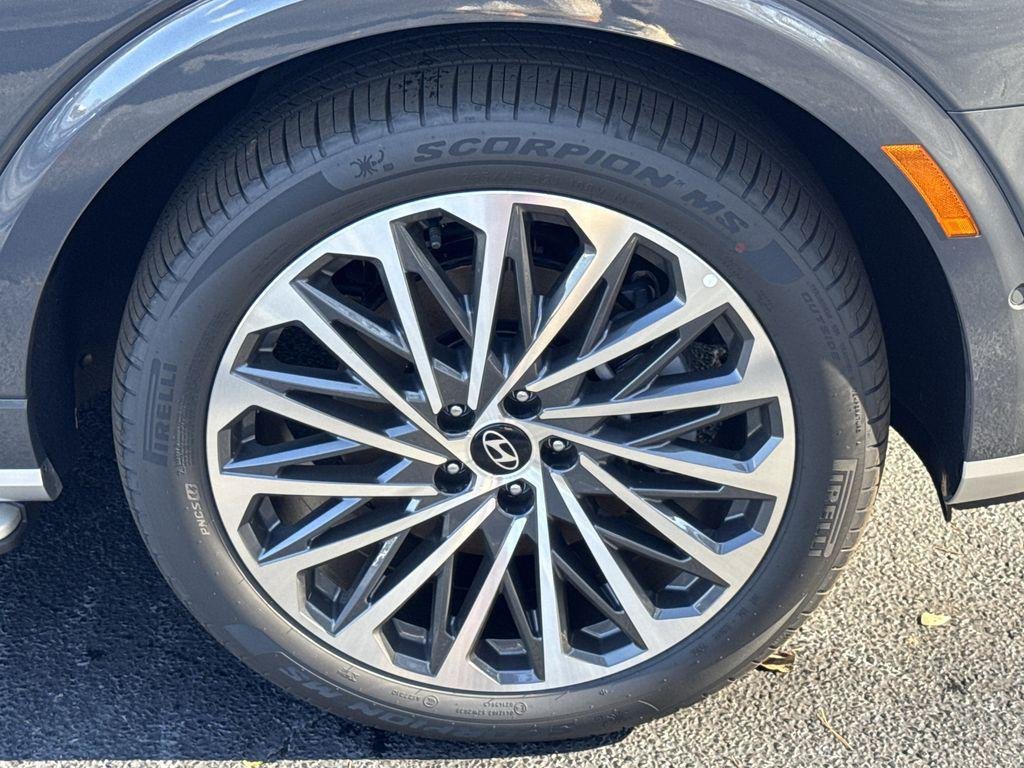 New 2026 Gray Hyundai Calligraphy FWD image 12