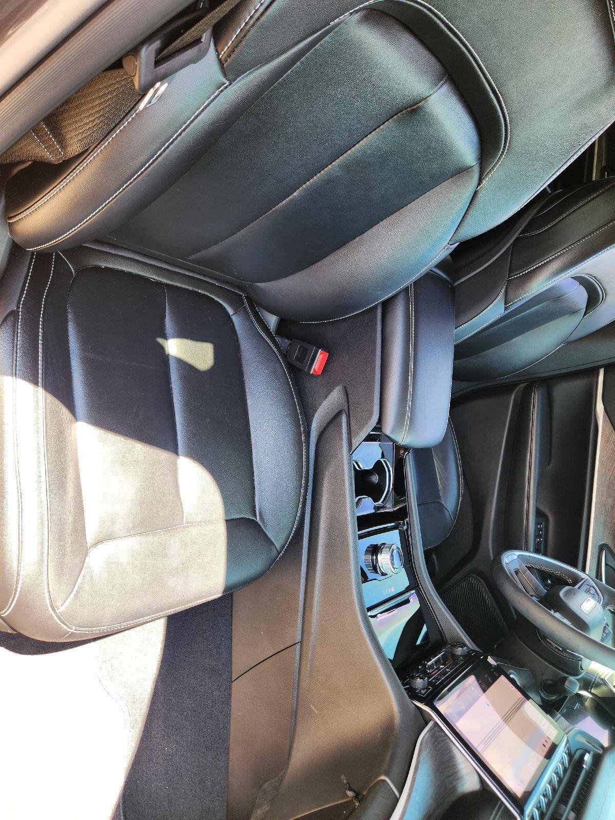 Used 2023 Baltic Gray Metallic Clearcoat Jeep Limited image 14