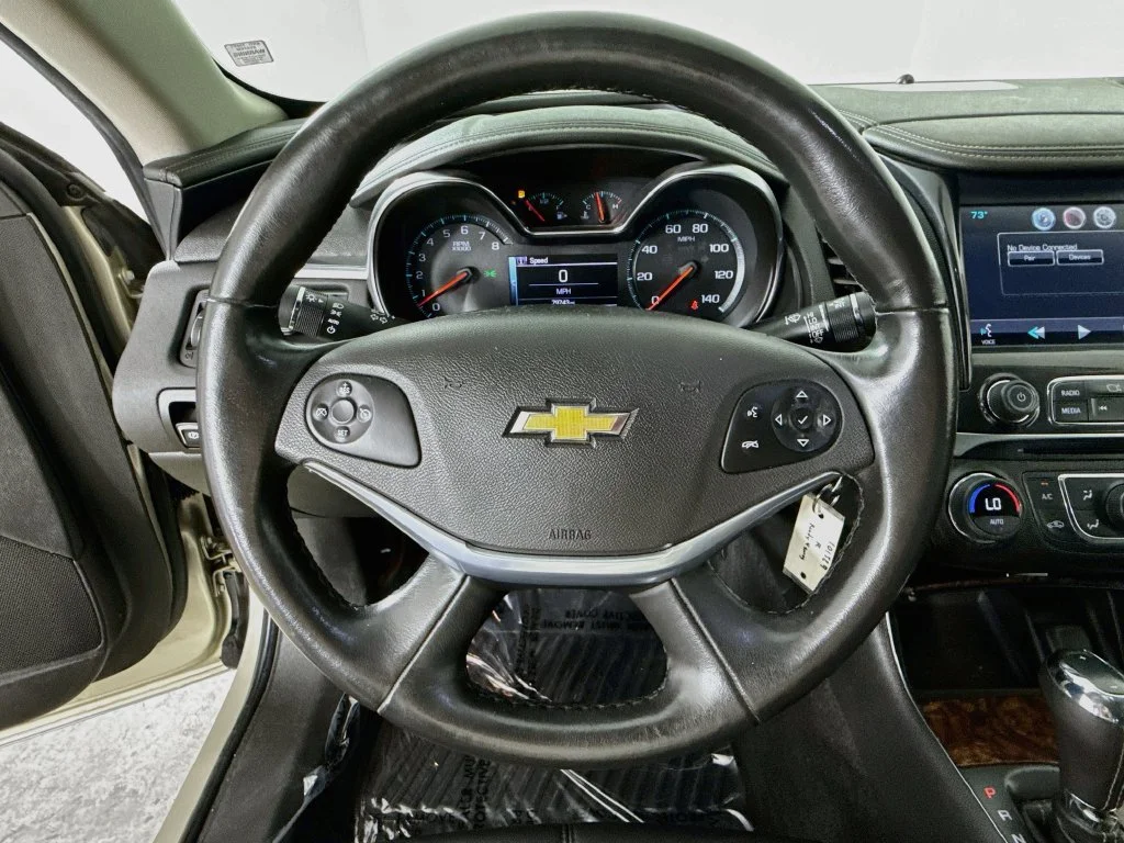 Used 2014 Gold Chevrolet LT image 11