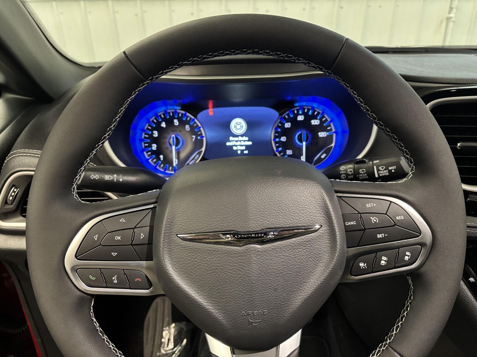 2026 Chrysler Pacifica Select - Photo 15