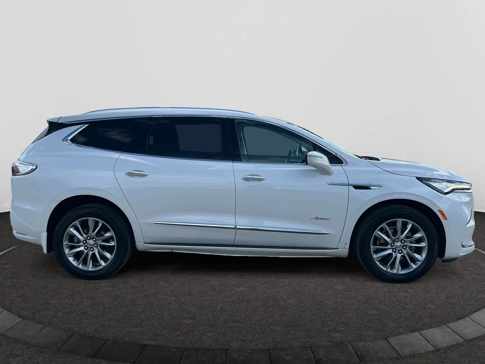 Used 2023 White Buick Avenir AWD image 6