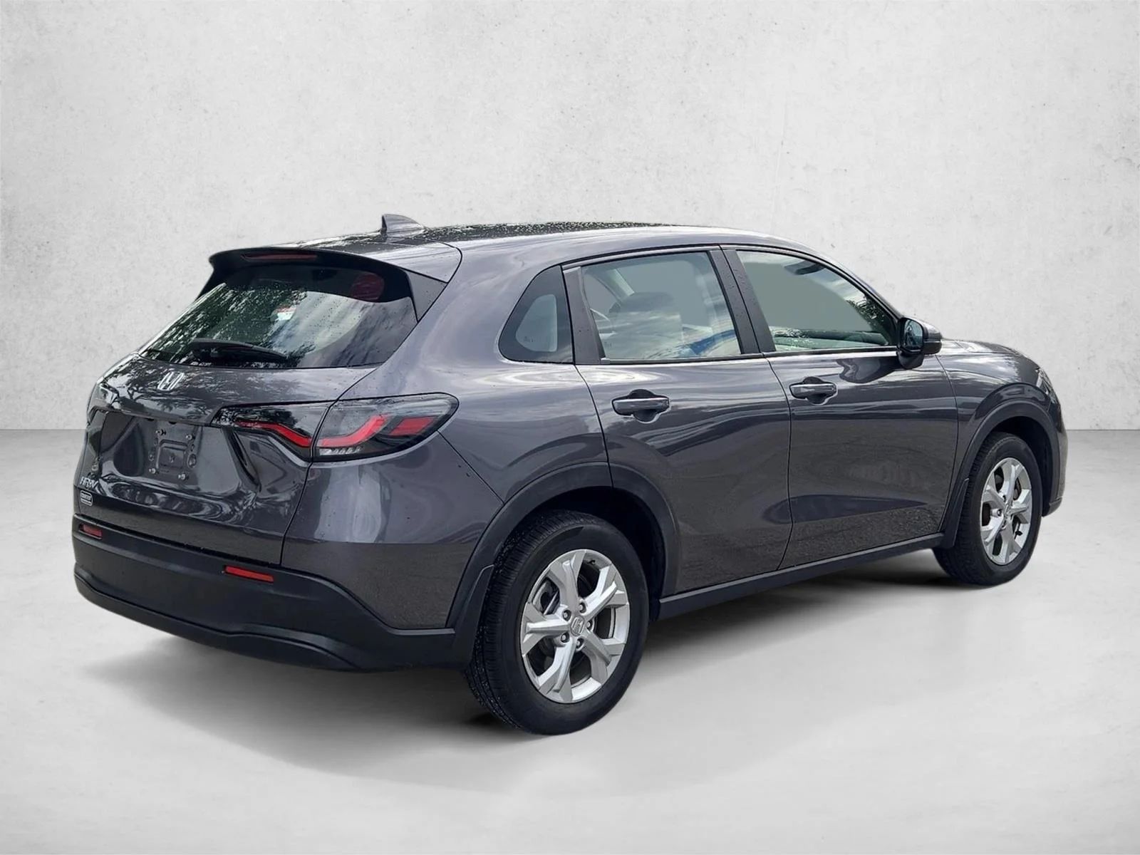Used 2024 Modern Steel Metallic Honda LX image 5