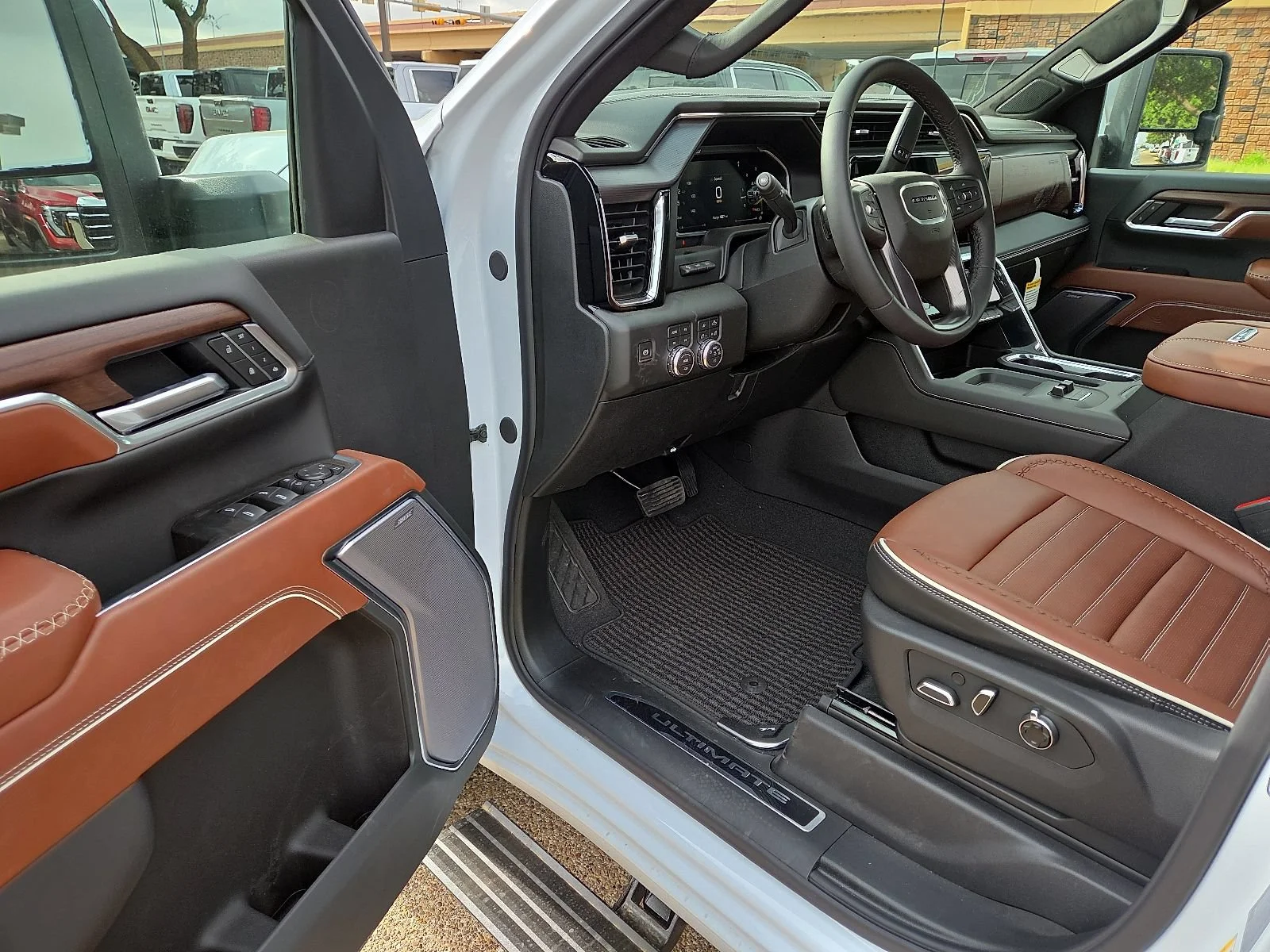 2026 GMC Sierra 2500HD Denali Ultimate - Photo 12