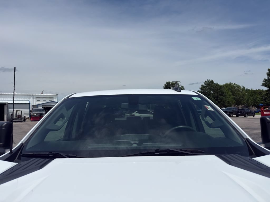 Used 2021 SUMMIT WHITE Chevrolet LT image 24