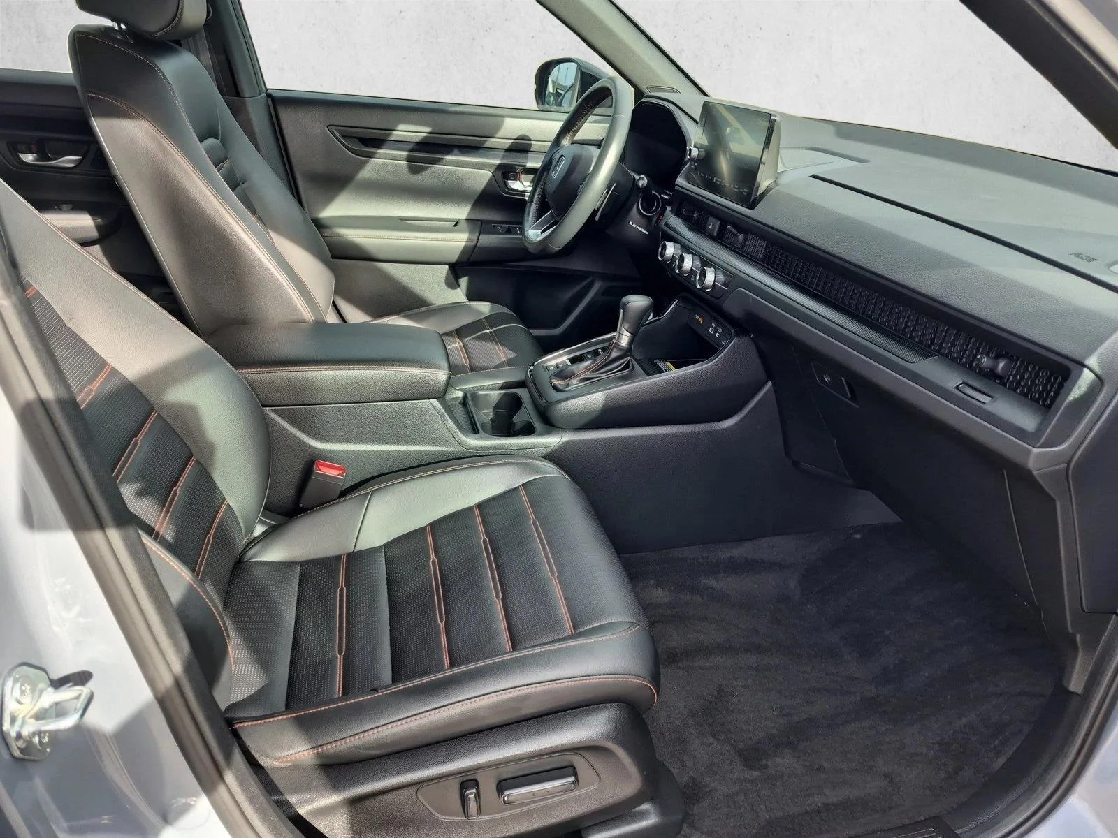 Certified Used 2024 Gray Honda Sport-L image 21