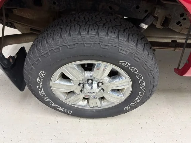 Used 2012 Red Ford XL image 4