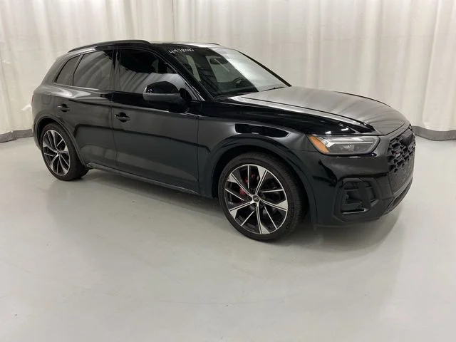 2021 Audi SQ5 Premium Plus's photo