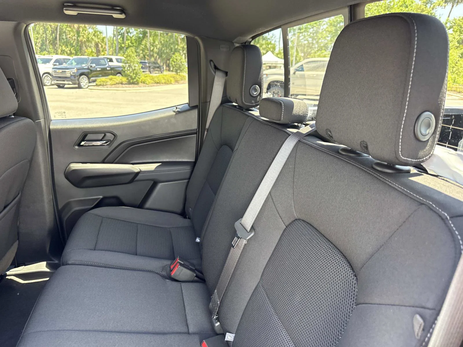2026 Chevrolet Colorado LT - Photo 11