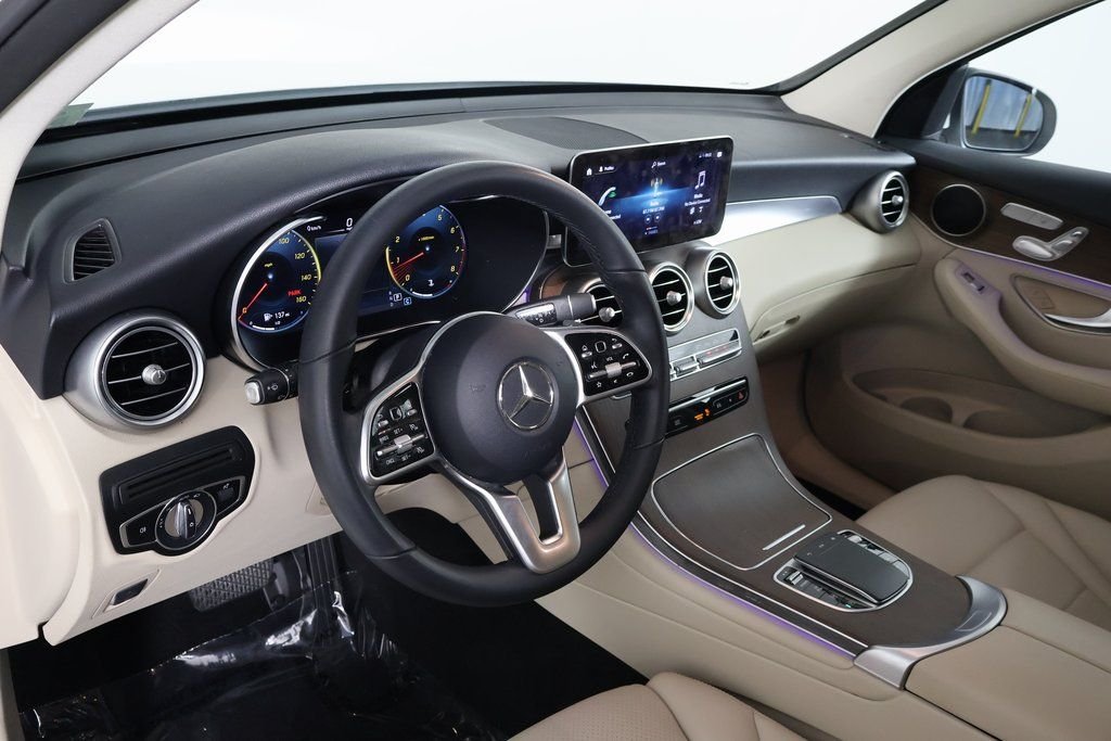 Certified Used 2022 Polar White Mercedes-Benz GLC 300 image 7