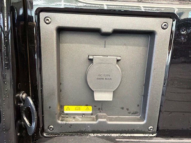 New 2026 Agate Black Metallic Ford XLT image 15
