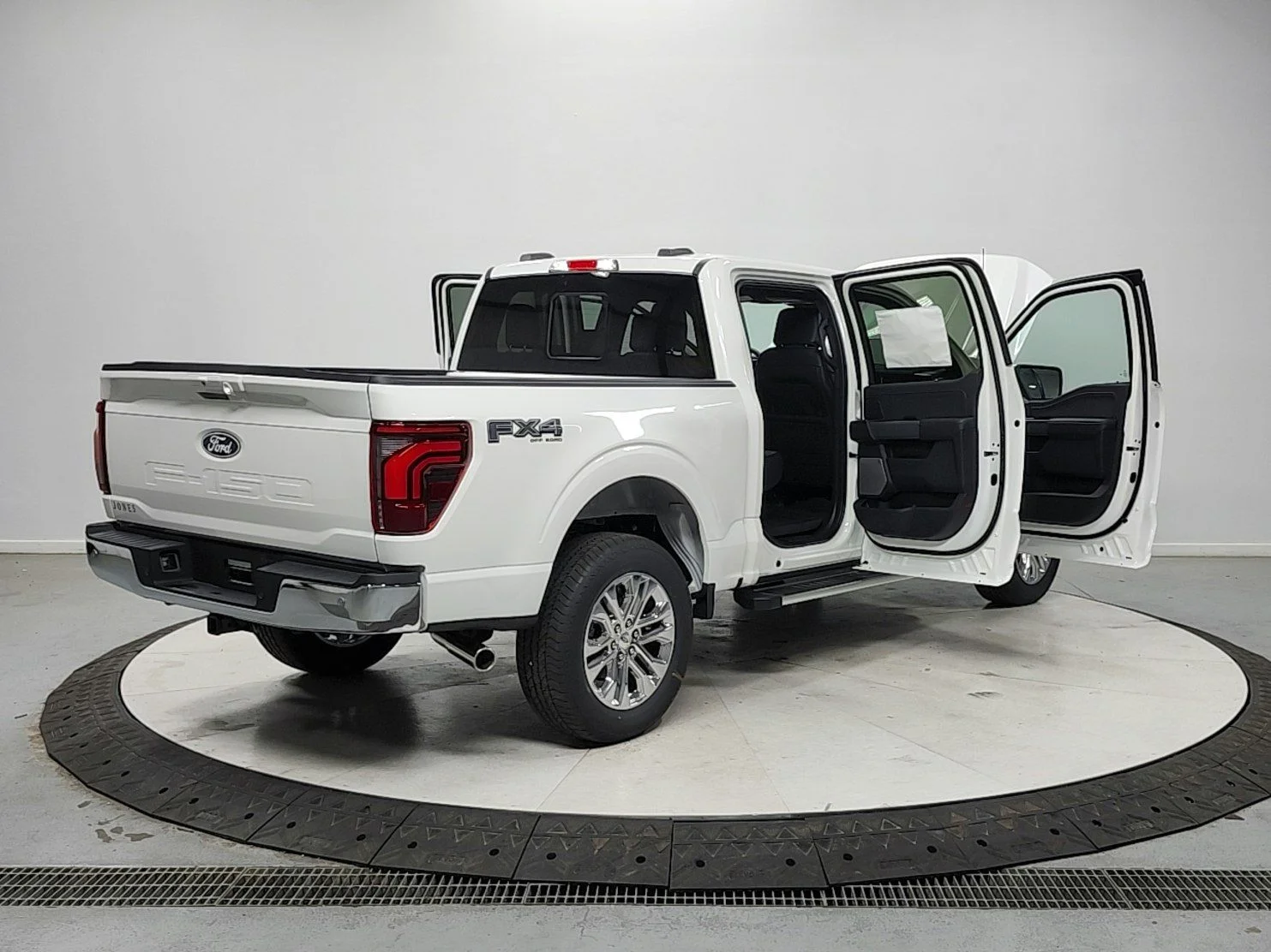 New 2026 White Ford Lariat image 15