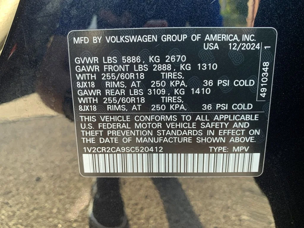 Used 2025  Volkswagen 2.0T Peak Edition image 40