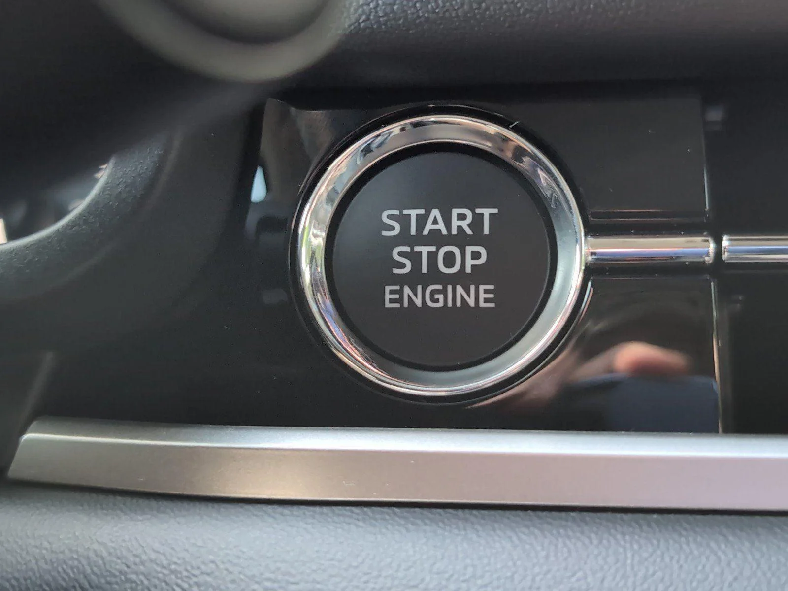 Used 2026  Mitsubishi SE image 25
