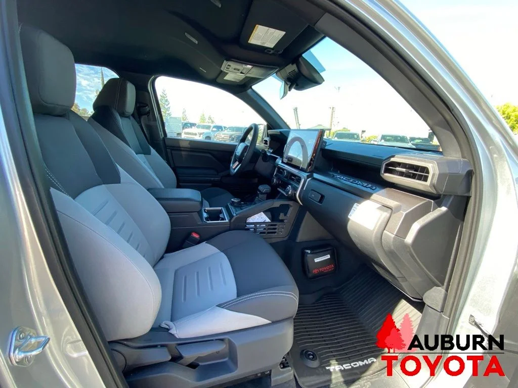 2026 Toyota Tacoma TRD Off Road - Photo 12