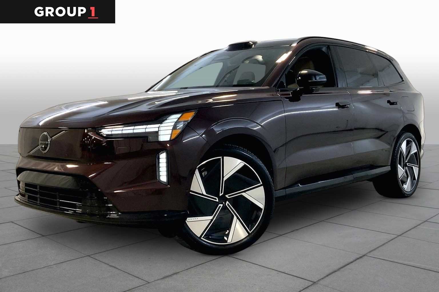 2025 Volvo EX90 Twin Motor Performance Ultra 6-Seater's photo