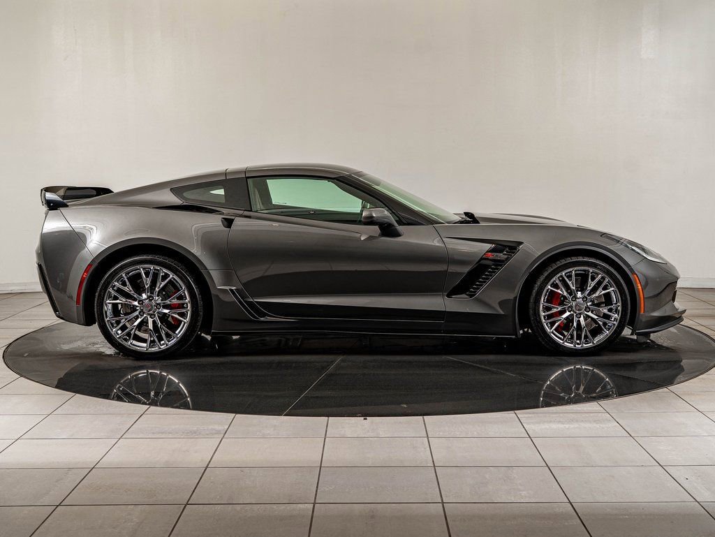 2015 Chevrolet Corvette Z06 - Photo 10