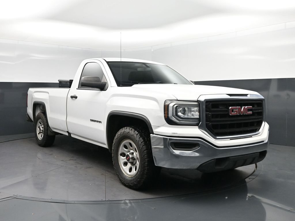 Used 2016 White GMC Base image 9