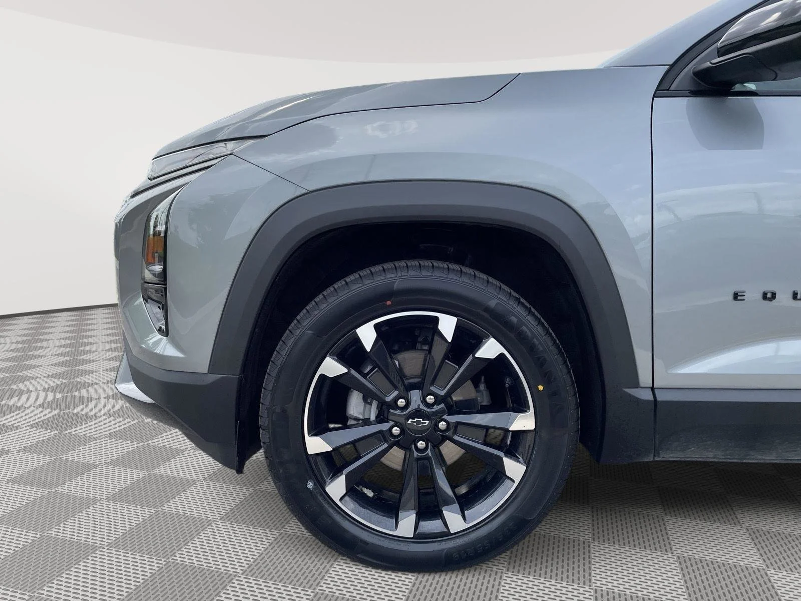 Used 2025 Sterling Gray Metallic Chevrolet AWD RS image 11