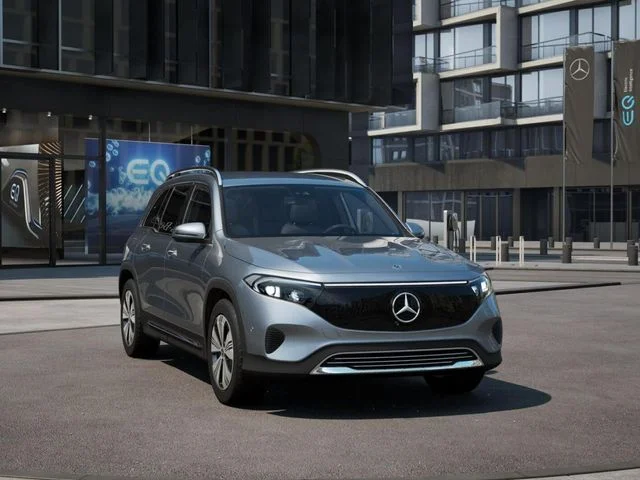 Used 2025 Silver Mercedes-Benz 250+ image 12