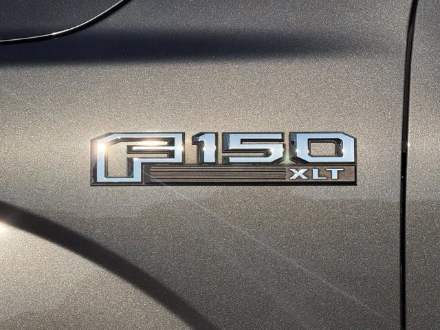 Used 2017 Gray Ford XLT image 5