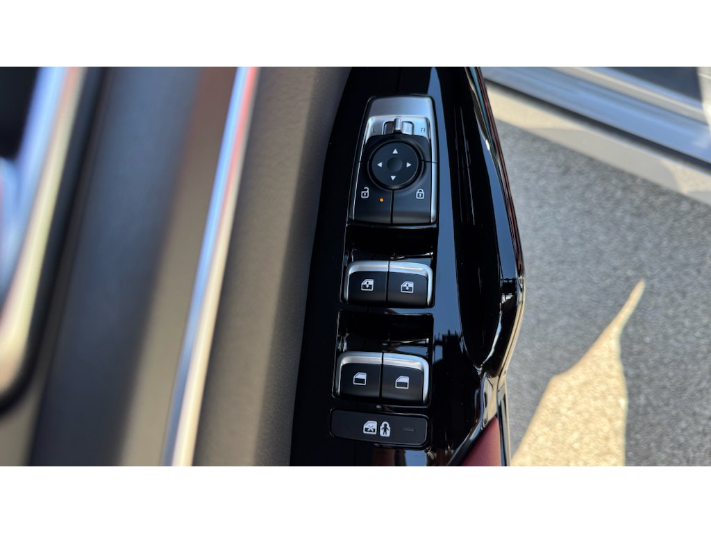New 2026 Wolf Gray Kia GT-Line FWD image 24