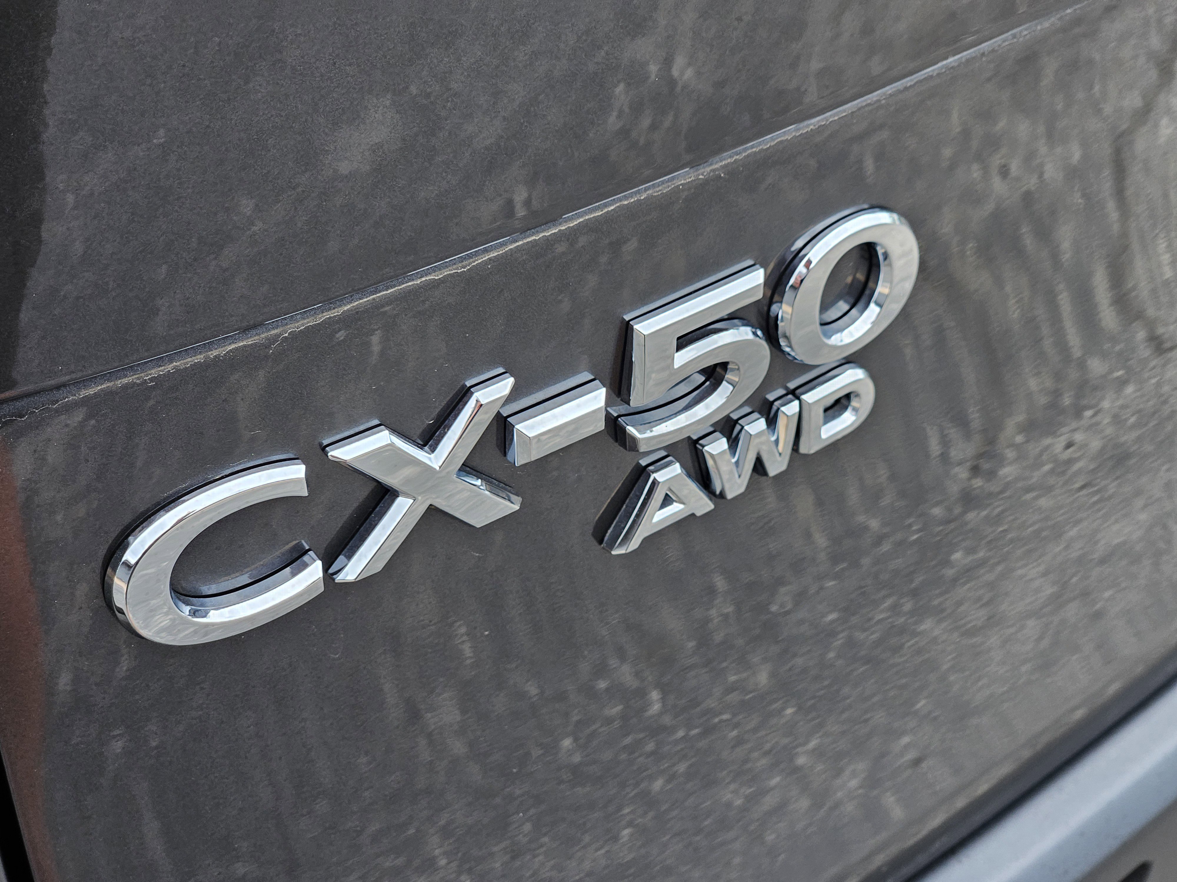 Used 2025  Mazda Preferred image 12