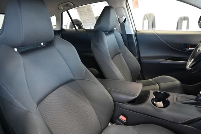 2022 Toyota Venza LE - Photo 9
