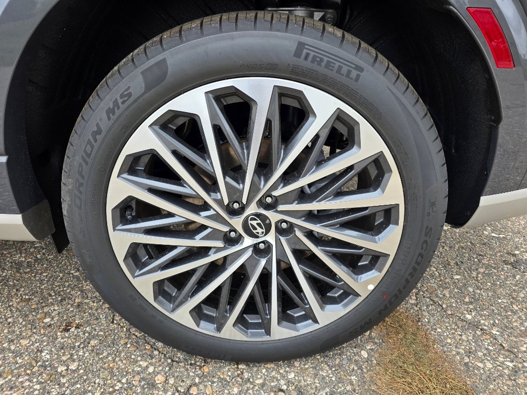 New 2026 Titan Charcoal Hyundai Calligraphy image 31