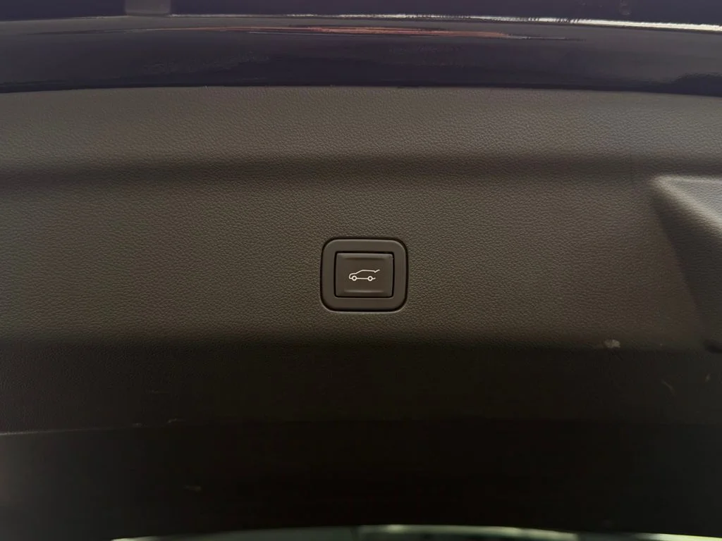 Used 2024 Black Cadillac V-Series image 44