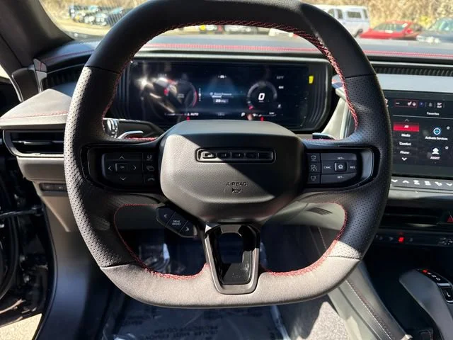 New 2026 Diamond Black Crystal Pearlcoat Dodge R/T image 18
