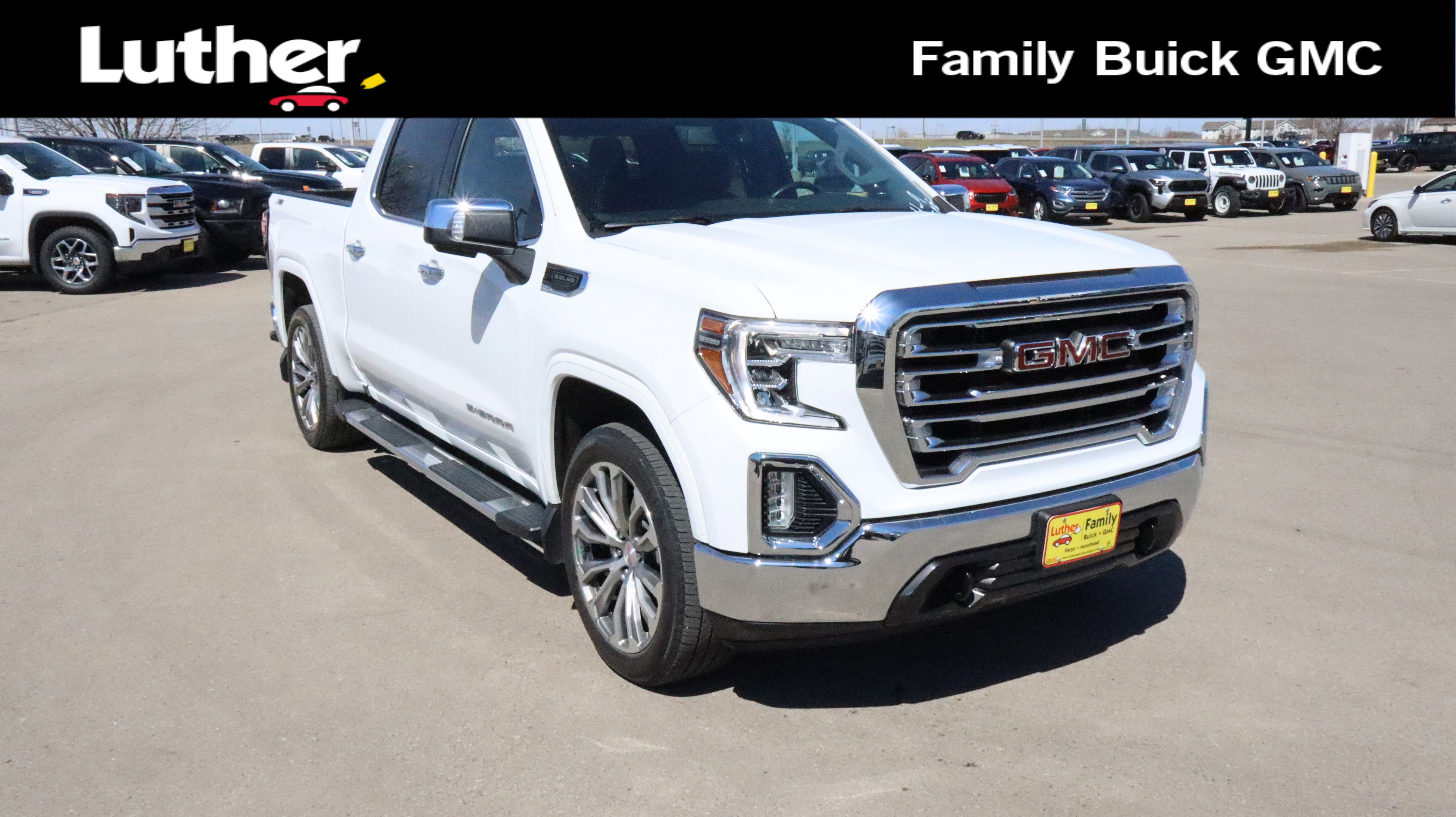2021 GMC Sierra 4WD Crew Cab Short Box SLT's photo